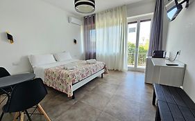 Agora